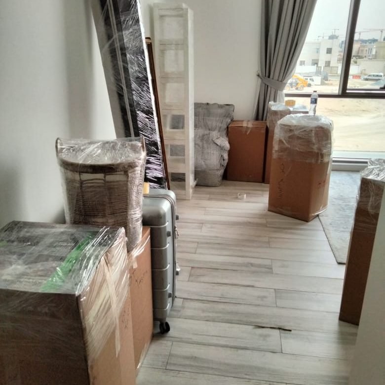 Movers and Packers in Dubai Creek